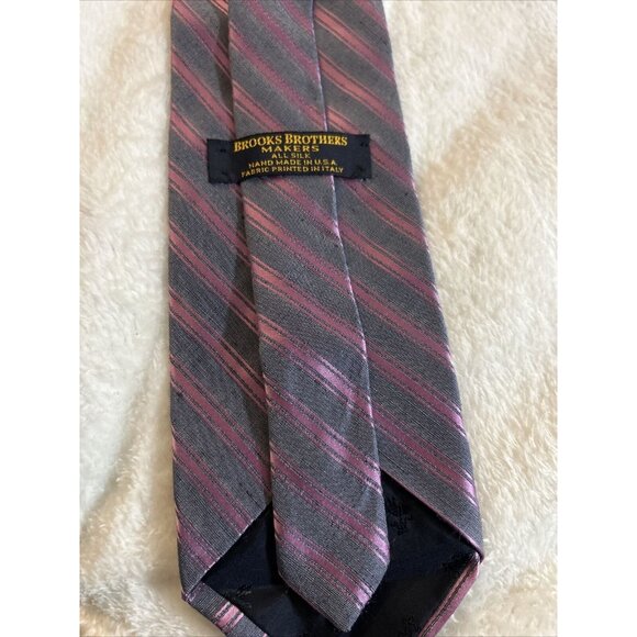 Brooks Brothers Makers Handmade Silk Necktie Pink & Gray Striped - Picture 5 of 6